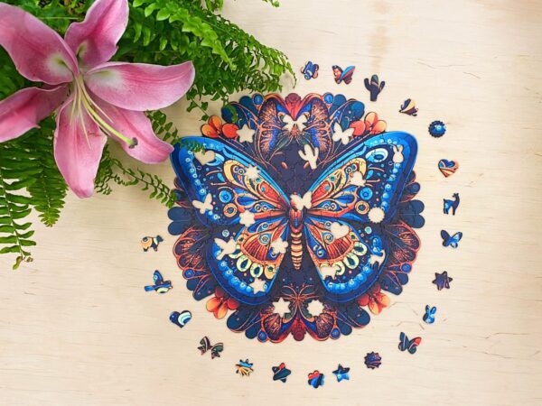 Puzzle drewniane - Peace and Harmony - Motyl - 206 el. - obrazek 2